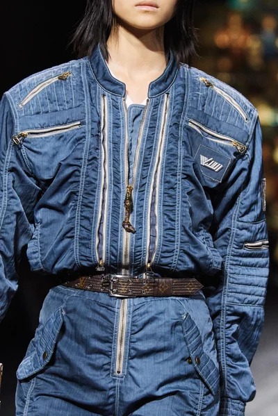 Look 123